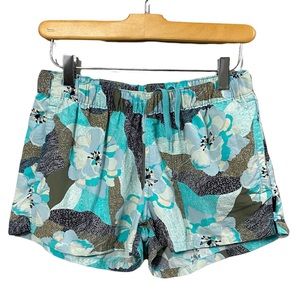 Patagonia Barely Baggies Shorts 2 1/2” Size Small Turquoise Hibiscus Field